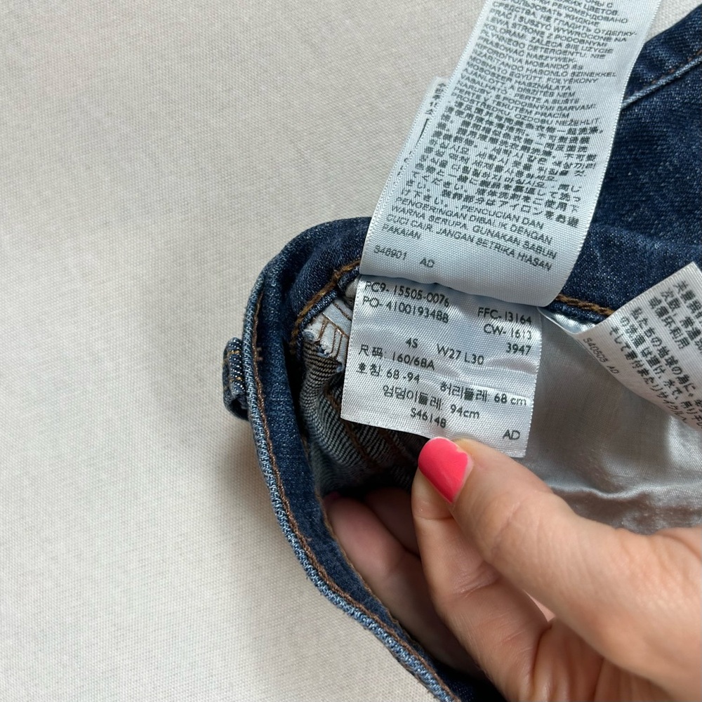 Levi's Women's Straight Leg Jeans in Dark Blue - Picture 6 of 11